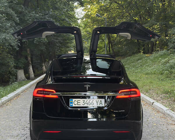 Черный Тесла Модель Х, объемом двигателя 0 л и пробегом 81 тыс. км за 36500 $, фото 6 на Automoto.ua
