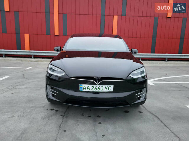 Черный Тесла Модель Х, объемом двигателя 0 л и пробегом 77 тыс. км за 32750 $, фото 9 на Automoto.ua