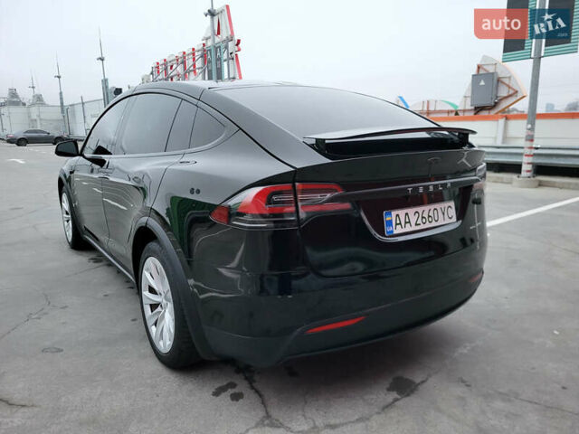 Черный Тесла Модель Х, объемом двигателя 0 л и пробегом 78 тыс. км за 34000 $, фото 3 на Automoto.ua