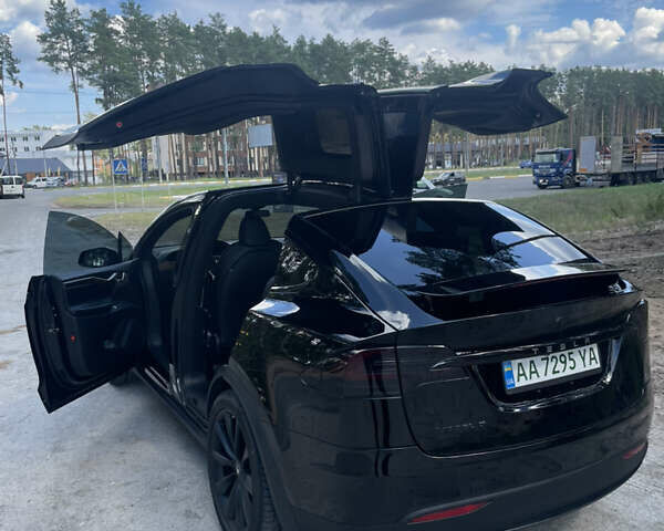 Черный Тесла Модель Х, объемом двигателя 0 л и пробегом 59 тыс. км за 43500 $, фото 1 на Automoto.ua