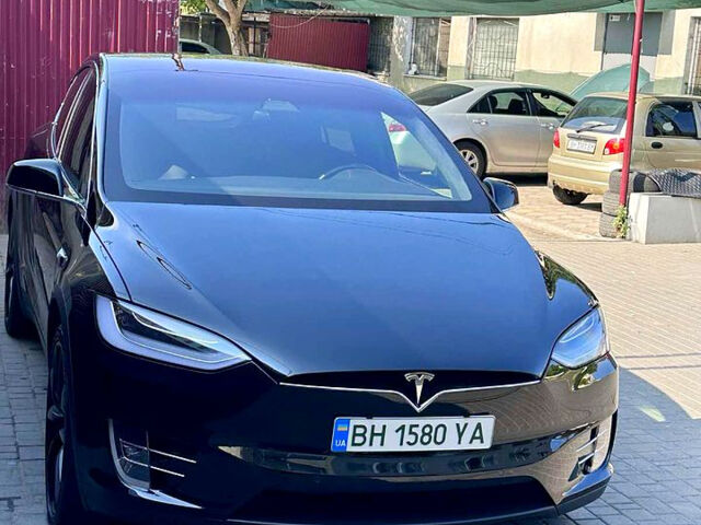 Черный Тесла Модель Х, объемом двигателя 0 л и пробегом 41 тыс. км за 50000 $, фото 1 на Automoto.ua