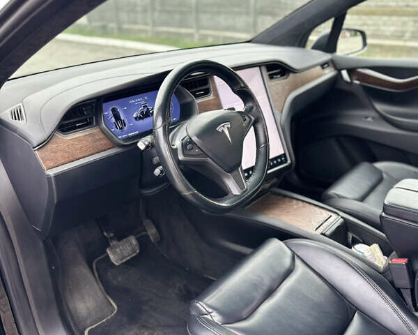 Чорний Тесла Модель Х, об'ємом двигуна 0 л та пробігом 60 тис. км за 49999 $, фото 24 на Automoto.ua