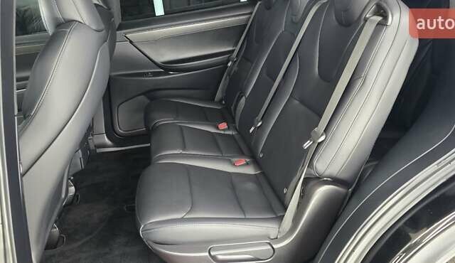 Чорний Тесла Модель Х, об'ємом двигуна 0 л та пробігом 68 тис. км за 31000 $, фото 13 на Automoto.ua