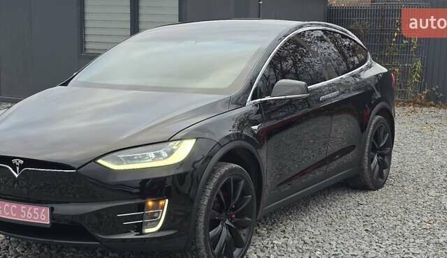 Чорний Тесла Модель Х, об'ємом двигуна 0 л та пробігом 68 тис. км за 31000 $, фото 3 на Automoto.ua