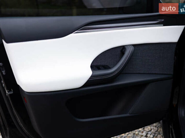 Чорний Тесла Модель Х, об'ємом двигуна 0 л та пробігом 32 тис. км за 65000 $, фото 32 на Automoto.ua