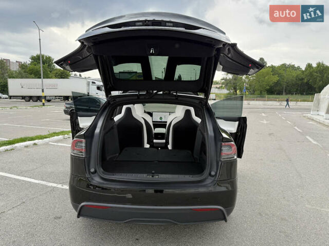 Чорний Тесла Модель Х, об'ємом двигуна 0 л та пробігом 39 тис. км за 52750 $, фото 9 на Automoto.ua