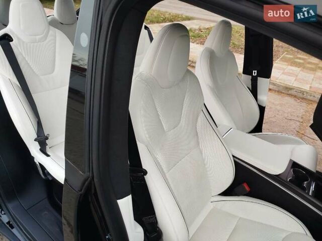 Черный Тесла Модель Х, объемом двигателя 0 л и пробегом 47 тыс. км за 63000 $, фото 39 на Automoto.ua