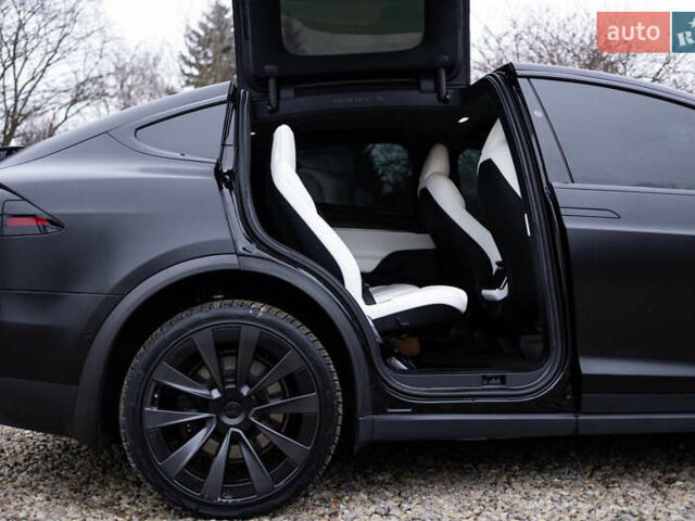 Чорний Тесла Модель Х, об'ємом двигуна 0 л та пробігом 32 тис. км за 65000 $, фото 30 на Automoto.ua