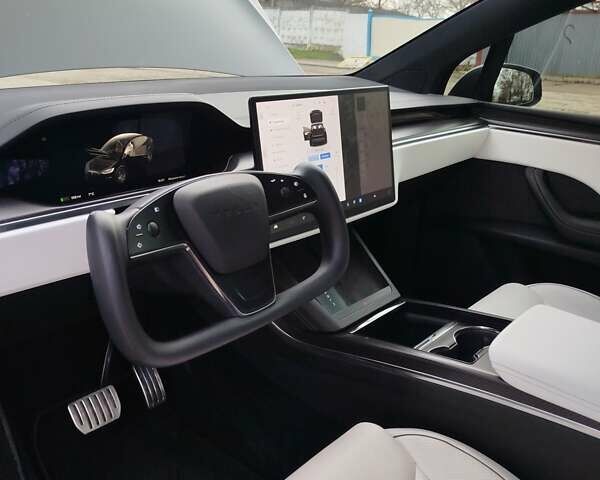 Черный Тесла Модель Х, объемом двигателя 0 л и пробегом 47 тыс. км за 63000 $, фото 27 на Automoto.ua