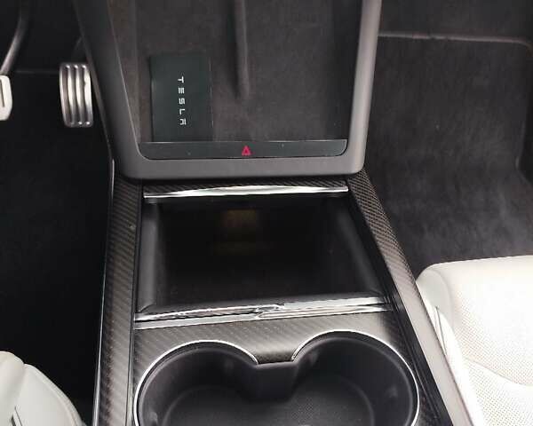 Черный Тесла Модель Х, объемом двигателя 0 л и пробегом 47 тыс. км за 63000 $, фото 33 на Automoto.ua