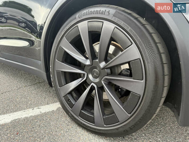 Черный Тесла Модель Х, объемом двигателя 0 л и пробегом 39 тыс. км за 50500 $, фото 6 на Automoto.ua