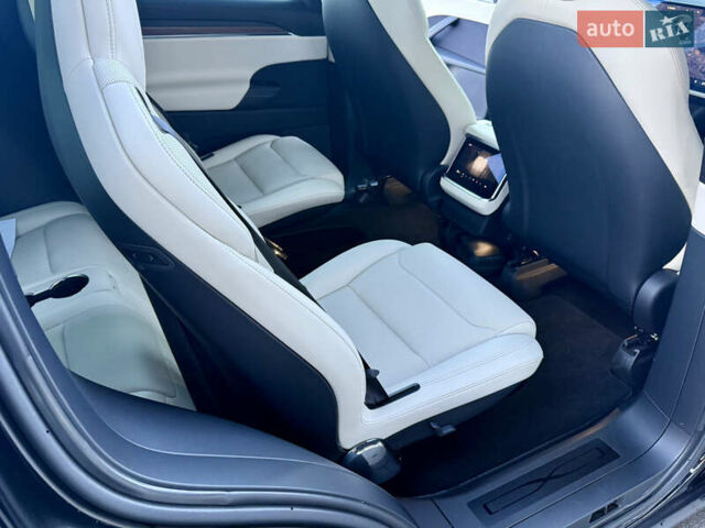 Тесла Модель Х 2022 у Києві на Automoto.ua Чорний Тесла Модель Х, об'ємом двигуна 0 л та пробігом 23 тис. км за 58500 $, фото 26 на Automoto.ua