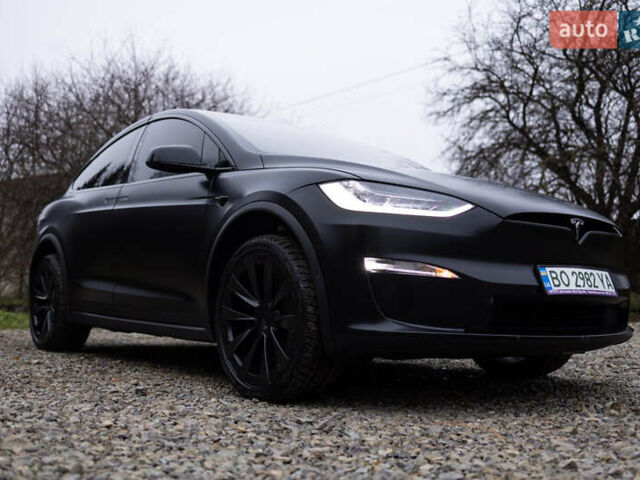 Чорний Тесла Модель Х, об'ємом двигуна 0 л та пробігом 32 тис. км за 65000 $, фото 1 на Automoto.ua