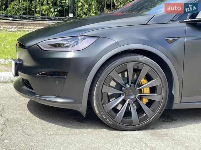 Черный Тесла Модель Х, объемом двигателя 0 л и пробегом 7 тыс. км за 77700 $, фото 3 на Automoto.ua