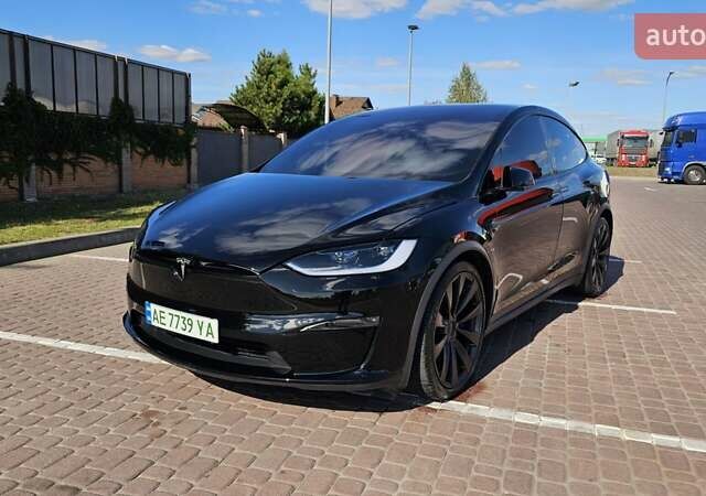 Черный Тесла Модель Х, объемом двигателя 0 л и пробегом 32 тыс. км за 55500 $, фото 1 на Automoto.ua