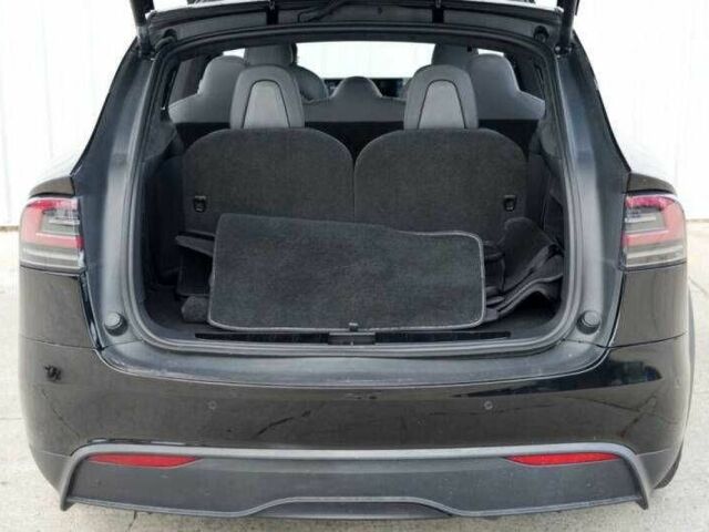 Черный Тесла Модель Х, объемом двигателя 0 л и пробегом 10 тыс. км за 20000 $, фото 8 на Automoto.ua