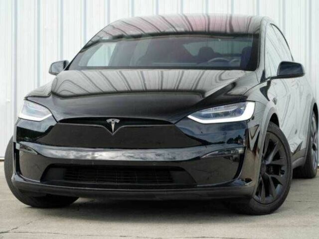 Черный Тесла Модель Х, объемом двигателя 0 л и пробегом 10 тыс. км за 20000 $, фото 2 на Automoto.ua