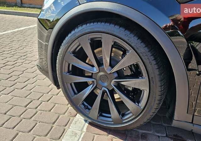 Черный Тесла Модель Х, объемом двигателя 0 л и пробегом 32 тыс. км за 55500 $, фото 24 на Automoto.ua