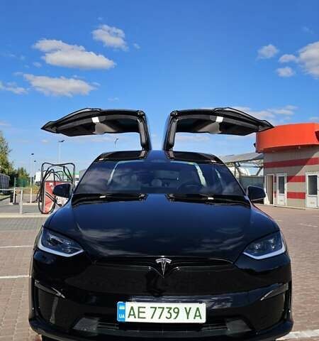 Черный Тесла Модель Х, объемом двигателя 0 л и пробегом 32 тыс. км за 55500 $, фото 16 на Automoto.ua