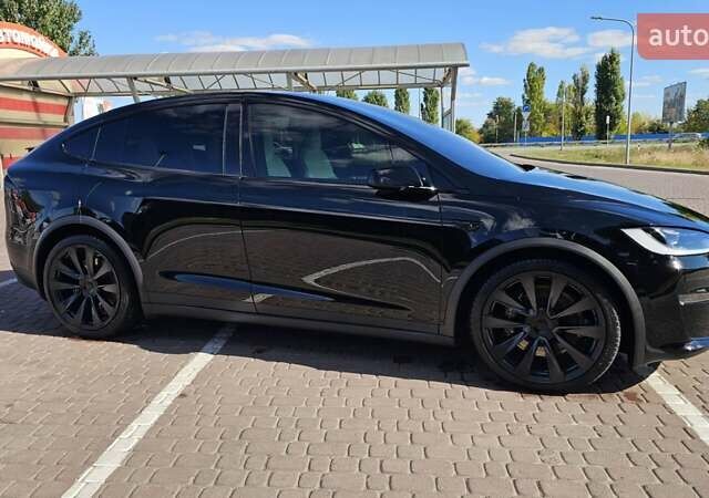 Черный Тесла Модель Х, объемом двигателя 0 л и пробегом 32 тыс. км за 55500 $, фото 7 на Automoto.ua