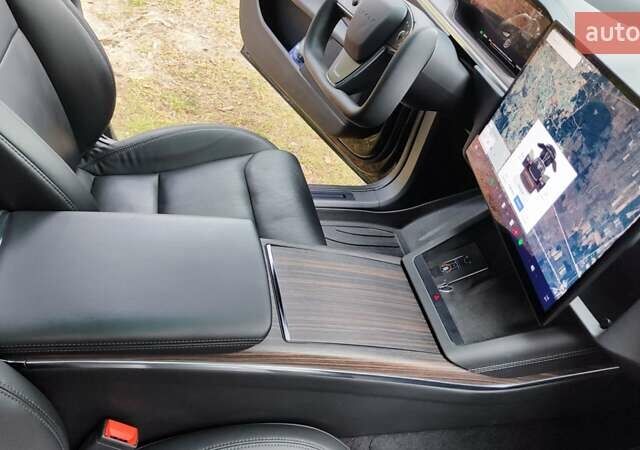 Чорний Тесла Модель Х, об'ємом двигуна 0 л та пробігом 33 тис. км за 48000 $, фото 19 на Automoto.ua