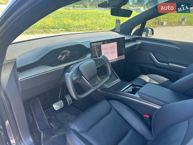 Чорний Тесла Модель Х, об'ємом двигуна 0 л та пробігом 17 тис. км за 61000 $, фото 12 на Automoto.ua