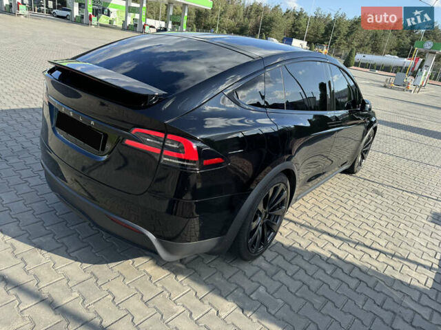 Черный Тесла Модель Х, объемом двигателя 0 л и пробегом 29 тыс. км за 51000 $, фото 8 на Automoto.ua