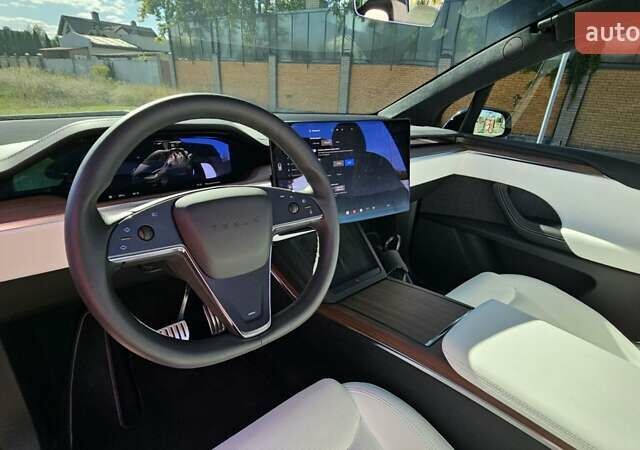 Черный Тесла Модель Х, объемом двигателя 0 л и пробегом 32 тыс. км за 55500 $, фото 22 на Automoto.ua