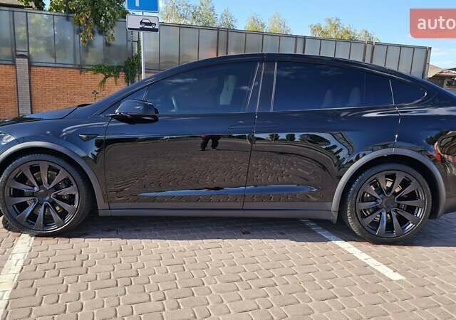 Черный Тесла Модель Х, объемом двигателя 0 л и пробегом 32 тыс. км за 55500 $, фото 11 на Automoto.ua