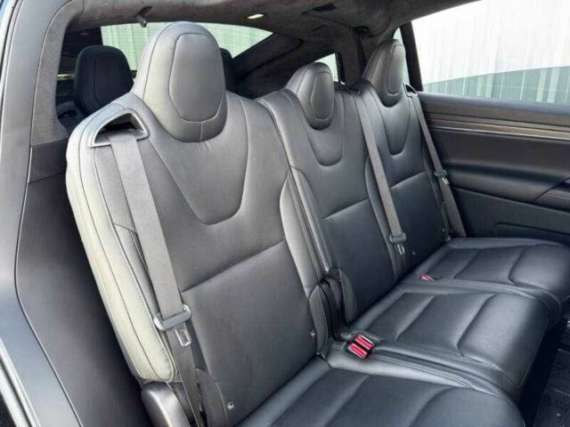 Черный Тесла Модель Х, объемом двигателя 0 л и пробегом 10 тыс. км за 20000 $, фото 14 на Automoto.ua