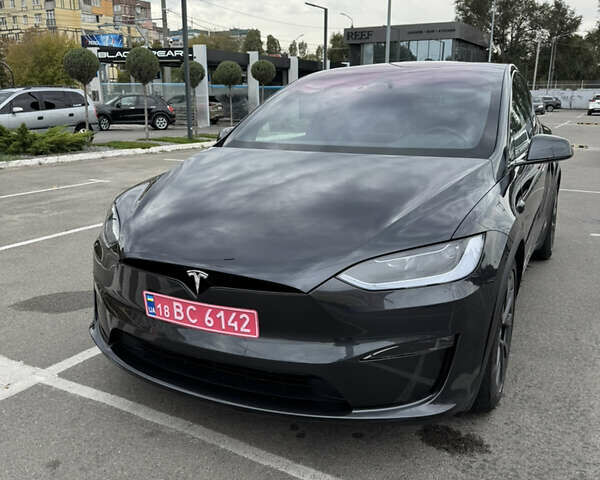 Черный Тесла Модель Х, объемом двигателя 0 л и пробегом 33 тыс. км за 54100 $, фото 1 на Automoto.ua