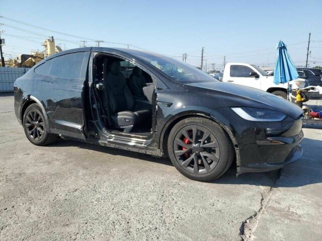 Черный Тесла Модель Х, объемом двигателя 0 л и пробегом 25 тыс. км за 36925 $, фото 3 на Automoto.ua