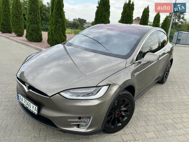 Коричневий Тесла Модель Х, об'ємом двигуна 0 л та пробігом 118 тис. км за 23300 $, фото 2 на Automoto.ua