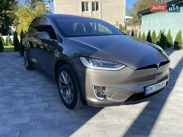 Коричневий Тесла Модель Х, об'ємом двигуна 0 л та пробігом 159 тис. км за 21350 $, фото 6 на Automoto.ua