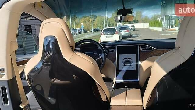 Коричневый Тесла Модель Х, объемом двигателя 0 л и пробегом 76 тыс. км за 21500 $, фото 16 на Automoto.ua