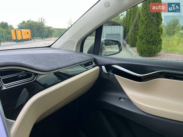 Коричневий Тесла Модель Х, об'ємом двигуна 0 л та пробігом 118 тис. км за 23300 $, фото 33 на Automoto.ua