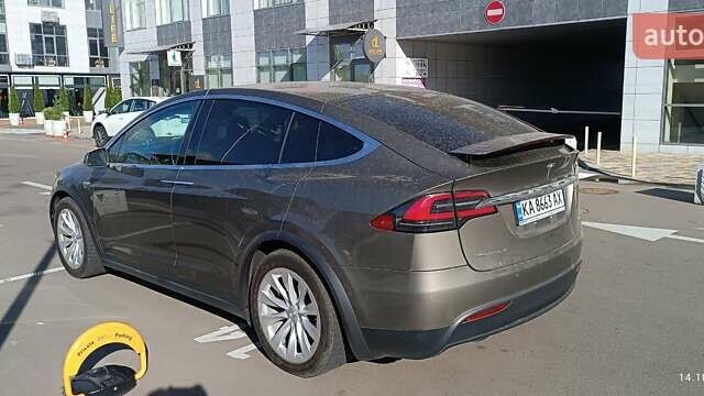 Коричневый Тесла Модель Х, объемом двигателя 0 л и пробегом 76 тыс. км за 21500 $, фото 3 на Automoto.ua