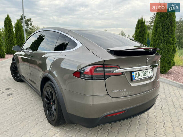 Коричневий Тесла Модель Х, об'ємом двигуна 0 л та пробігом 118 тис. км за 23300 $, фото 8 на Automoto.ua