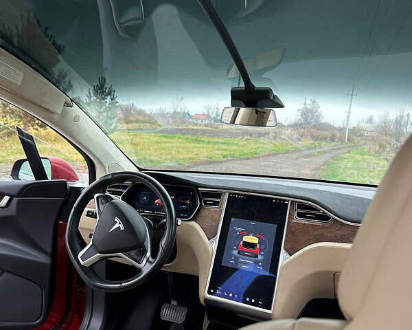 Червоний Тесла Модель Х, об'ємом двигуна 0 л та пробігом 127 тис. км за 19500 $, фото 7 на Automoto.ua