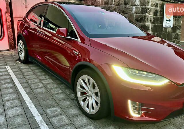Тесла Модель Х 2016 в Киеве на Automoto.ua Красный Тесла Модель Х, объемом двигателя 0 л и пробегом 161 тыс. км за 23900 $, фото 9 на Automoto.ua