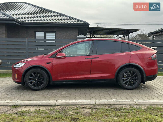 Красный Тесла Модель Х, объемом двигателя 0 л и пробегом 129 тыс. км за 15200 $, фото 10 на Automoto.ua