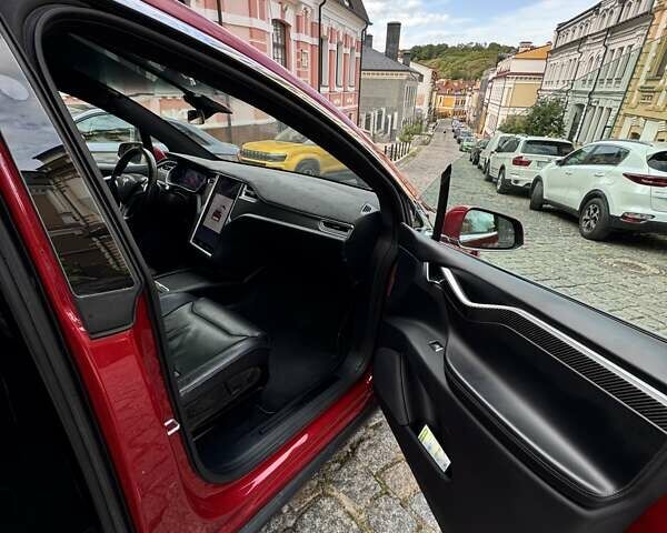 Червоний Тесла Модель Х, об'ємом двигуна 0 л та пробігом 226 тис. км за 32000 $, фото 29 на Automoto.ua