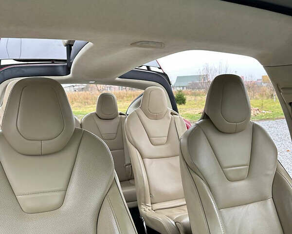 Червоний Тесла Модель Х, об'ємом двигуна 0 л та пробігом 127 тис. км за 19500 $, фото 10 на Automoto.ua