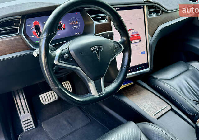 Тесла Модель Х 2016 в Киеве на Automoto.ua Красный Тесла Модель Х, объемом двигателя 0 л и пробегом 161 тыс. км за 23900 $, фото 10 на Automoto.ua