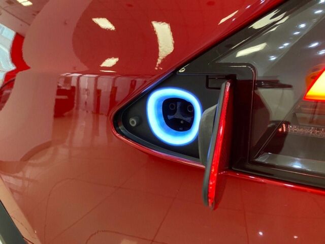 Красный Тесла Модель Х, объемом двигателя 0 л и пробегом 60 тыс. км за 33562 $, фото 13 на Automoto.ua