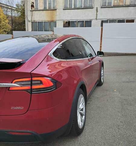 Красный Тесла Модель Х, объемом двигателя 0 л и пробегом 220 тыс. км за 30500 $, фото 13 на Automoto.ua
