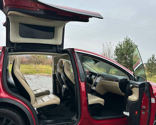 Червоний Тесла Модель Х, об'ємом двигуна 0 л та пробігом 127 тис. км за 19500 $, фото 8 на Automoto.ua