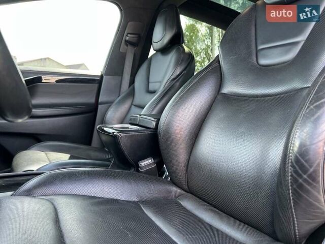 Червоний Тесла Модель Х, об'ємом двигуна 0 л та пробігом 142 тис. км за 18500 $, фото 31 на Automoto.ua