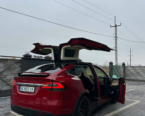 Червоний Тесла Модель Х, об'ємом двигуна 0 л та пробігом 127 тис. км за 19500 $, фото 15 на Automoto.ua