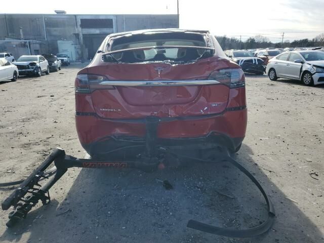 Червоний Тесла Модель Х, об'ємом двигуна 0 л та пробігом 0 тис. км за 16500 $, фото 4 на Automoto.ua